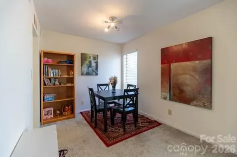 1050 21st Avenue Avenue NW Hickory NC 28604