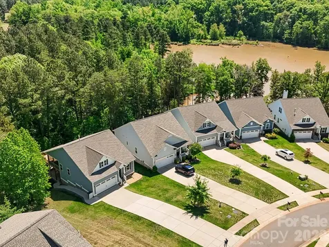 25622 Seagull Drive Lancaster SC 29720