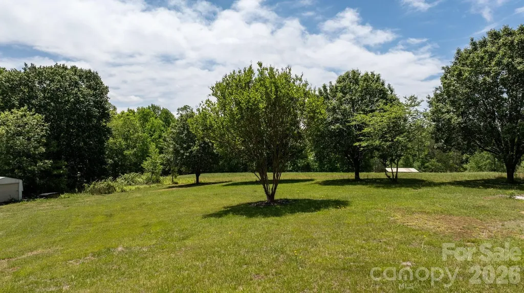 7008 Peyronel Street Connelly Springs NC 28612
