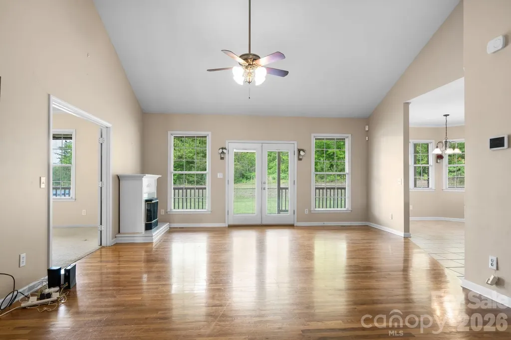 7008 Peyronel Street Connelly Springs NC 28612