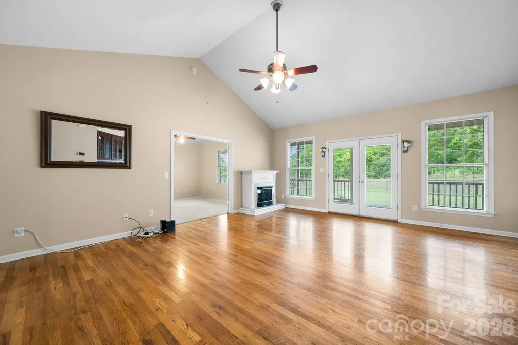 7008 Peyronel Street Connelly Springs NC 28612