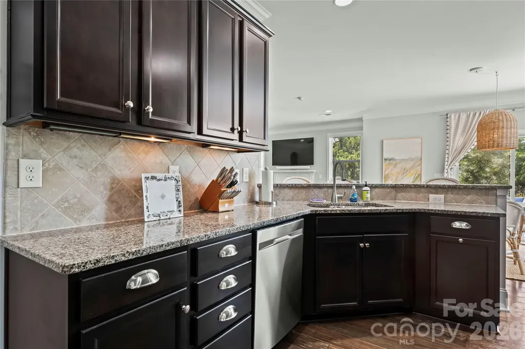 3249 Elyse Manor Court Charlotte NC 28214