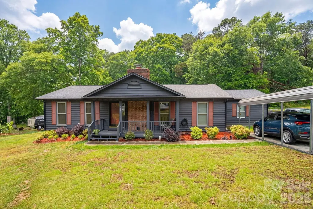 1841 Oak Hollow Road Gastonia NC 28054