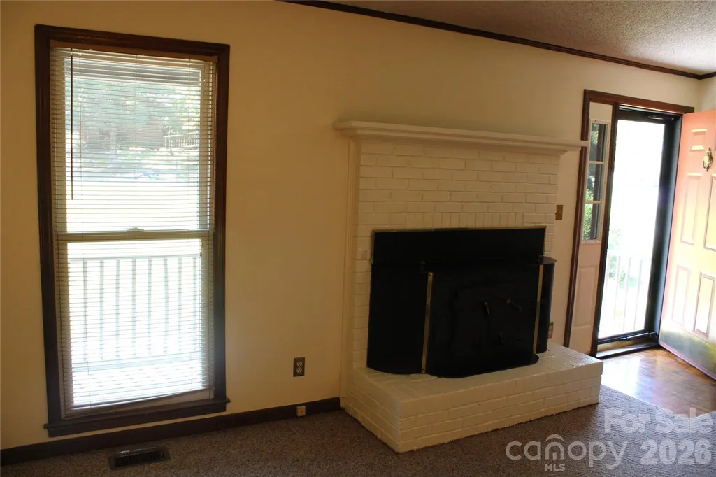 1841 Oak Hollow Road Gastonia NC 28054