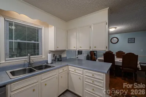 1841 Oak Hollow Road Gastonia NC 28054