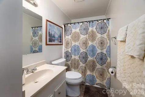 1841 Oak Hollow Road Gastonia NC 28054