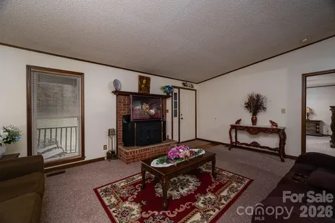 1841 Oak Hollow Road Gastonia NC 28054