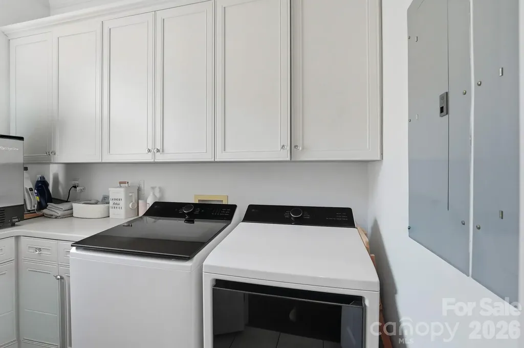3900 Channel Pointe Lane Denver NC 28037