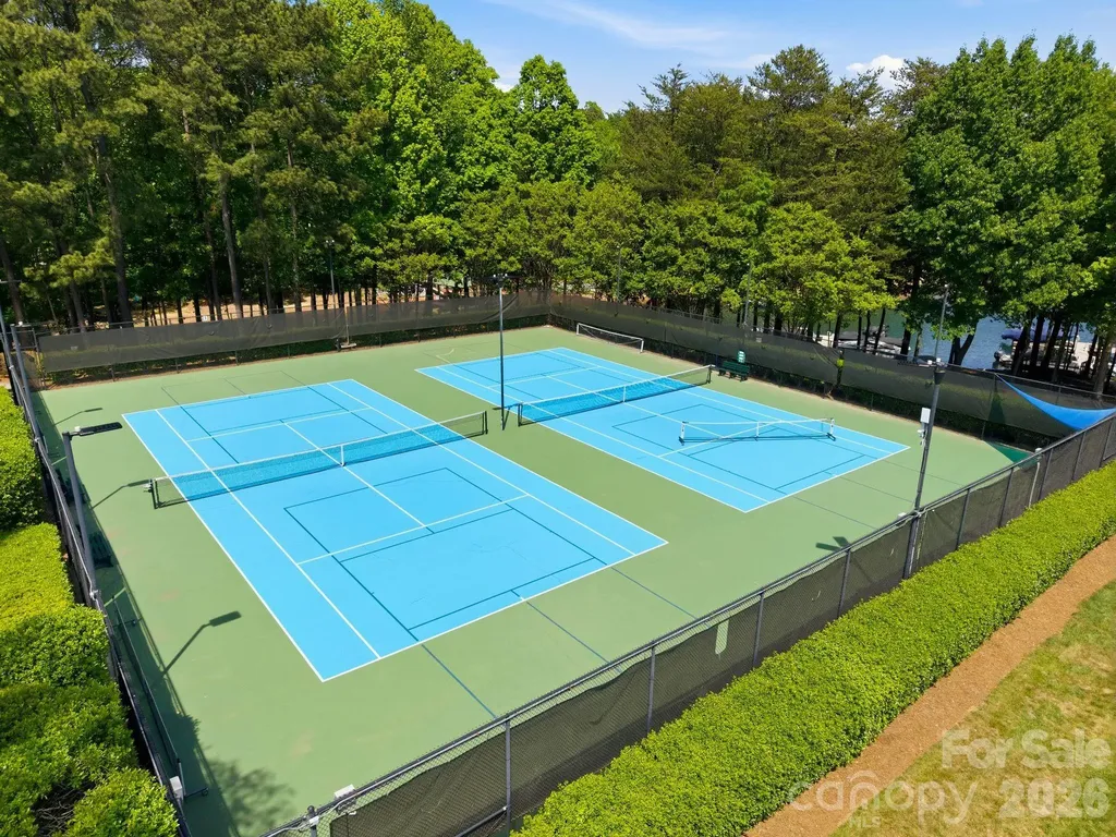 3900 Channel Pointe Lane Denver NC 28037