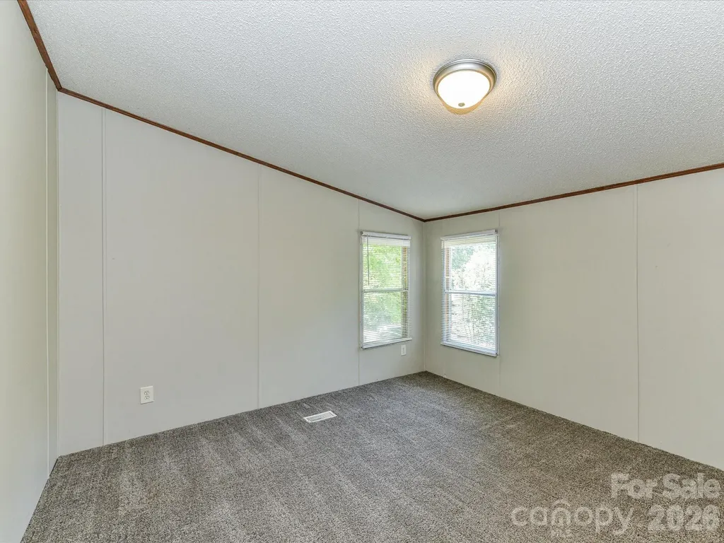 3690 Vickery Drive Maiden NC 28650