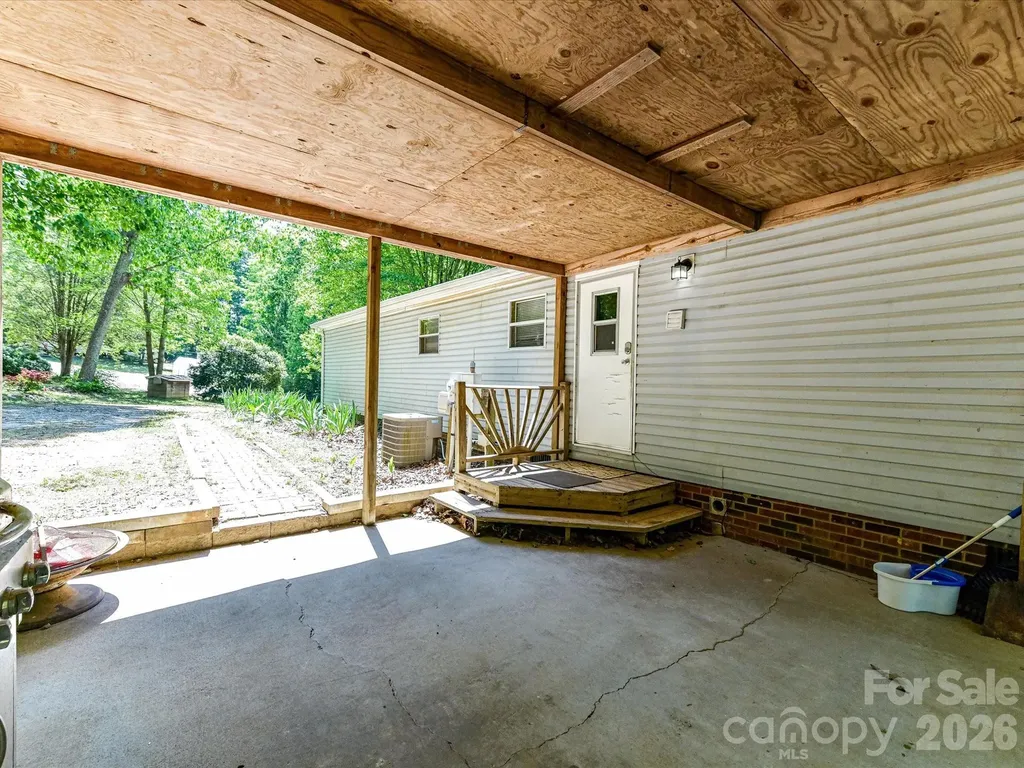 3690 Vickery Drive Maiden NC 28650