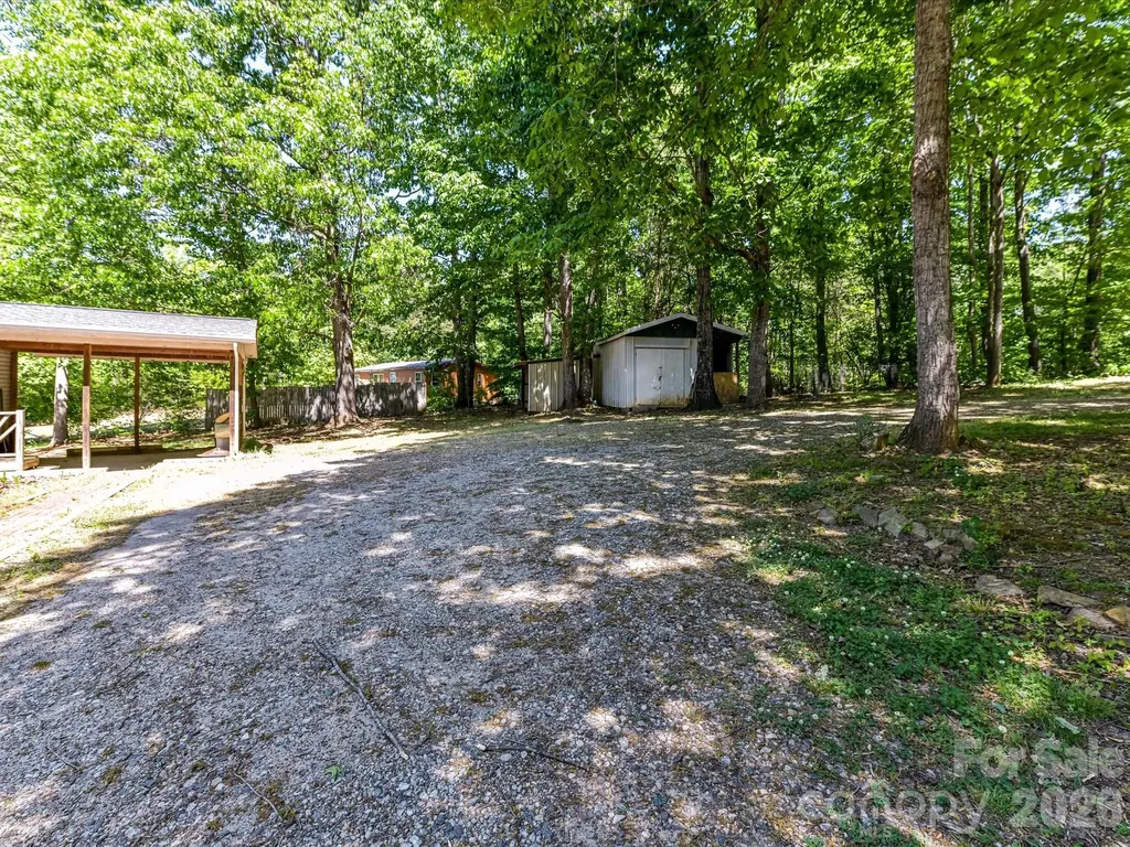3690 Vickery Drive Maiden NC 28650