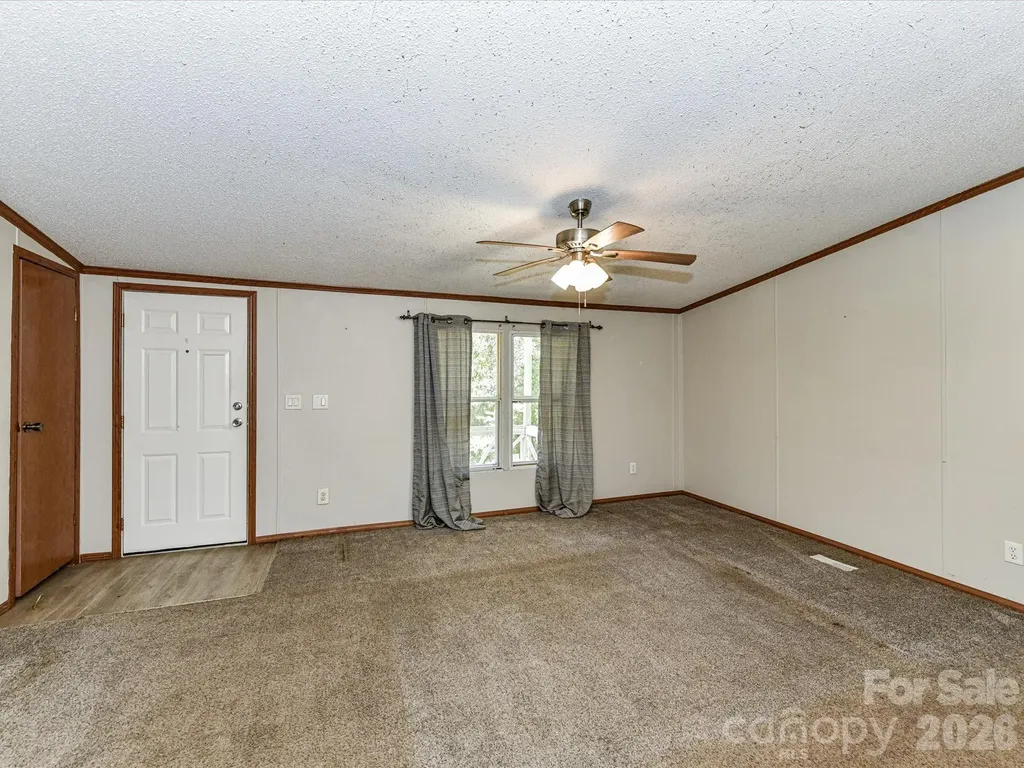 3690 Vickery Drive Maiden NC 28650