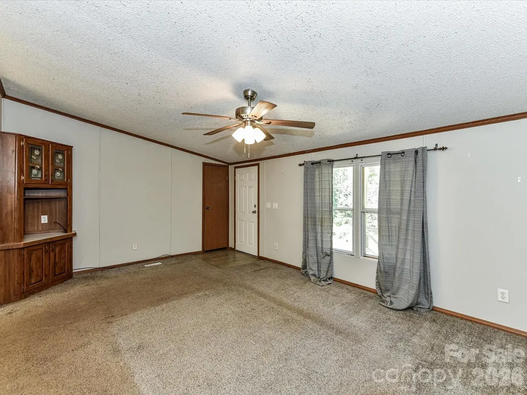 3690 Vickery Drive Maiden NC 28650