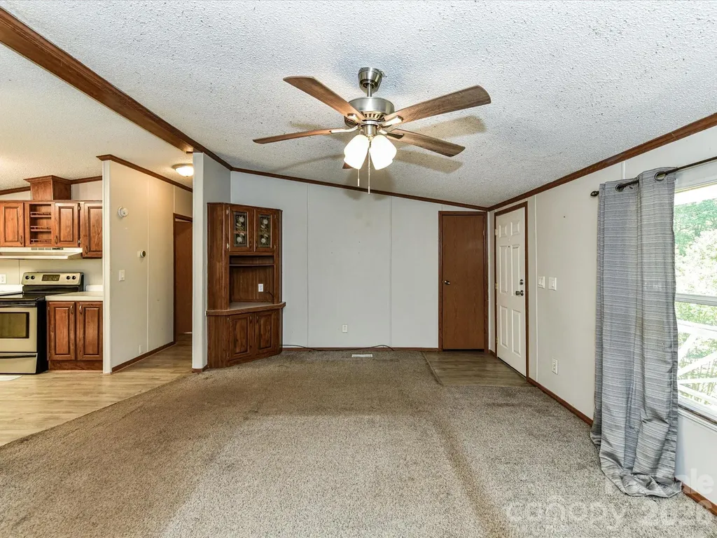 3690 Vickery Drive Maiden NC 28650