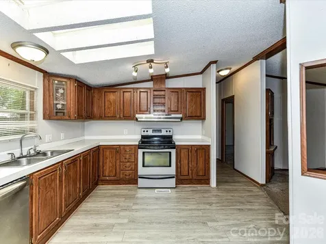 3690 Vickery Drive Maiden NC 28650