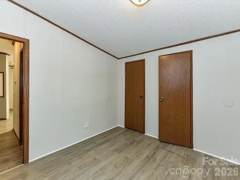 3690 Vickery Drive Maiden NC 28650