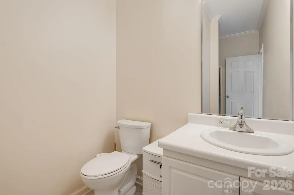 3287 Cabin Creek Road Zirconia NC 28790