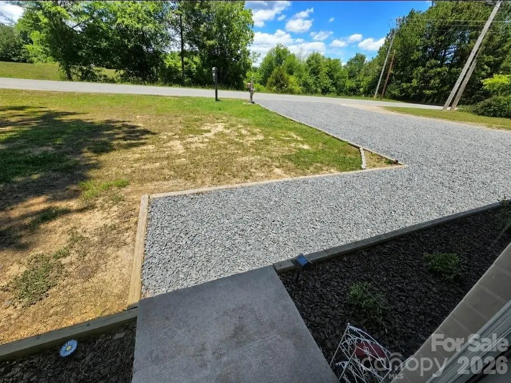 40582 Old Cottonville Road Norwood NC 28128