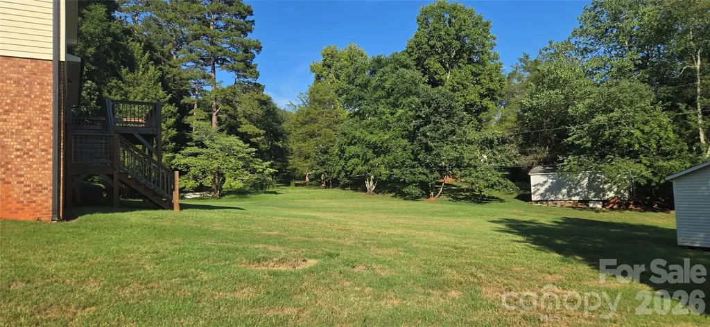 131 N Morvue Loop N Statesville NC 28625