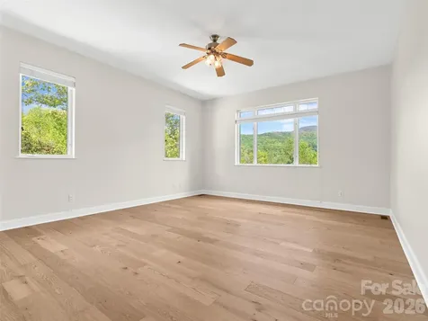 16 Chickadee Lane Fairview NC 28730