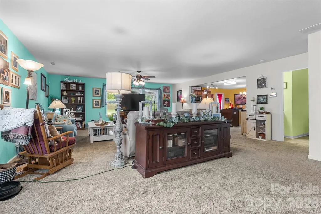 3248 Pikes Peak Drive Gastonia NC 28052