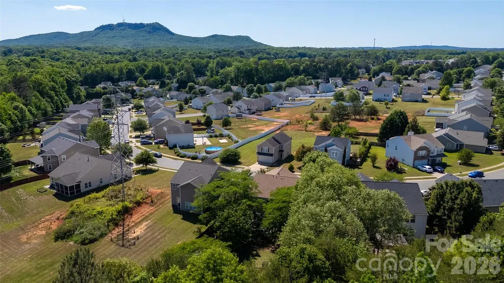 3248 Pikes Peak Drive Gastonia NC 28052