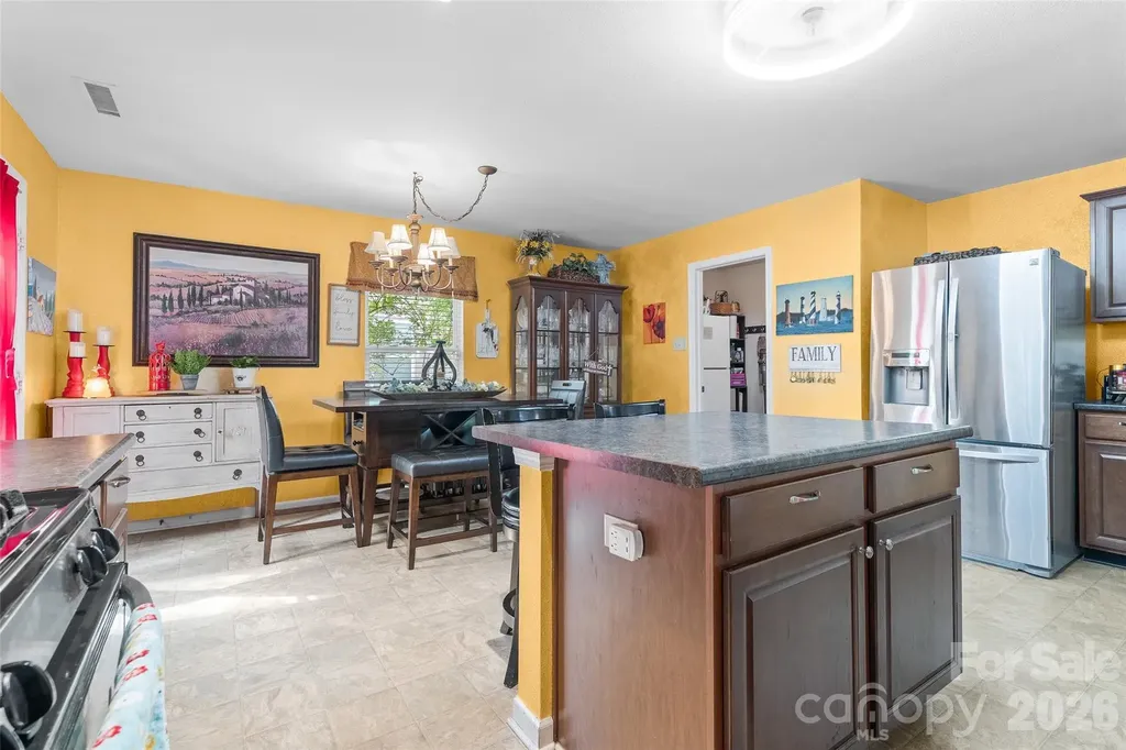 3248 Pikes Peak Drive Gastonia NC 28052