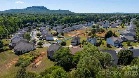3248 Pikes Peak Drive Gastonia NC 28052
