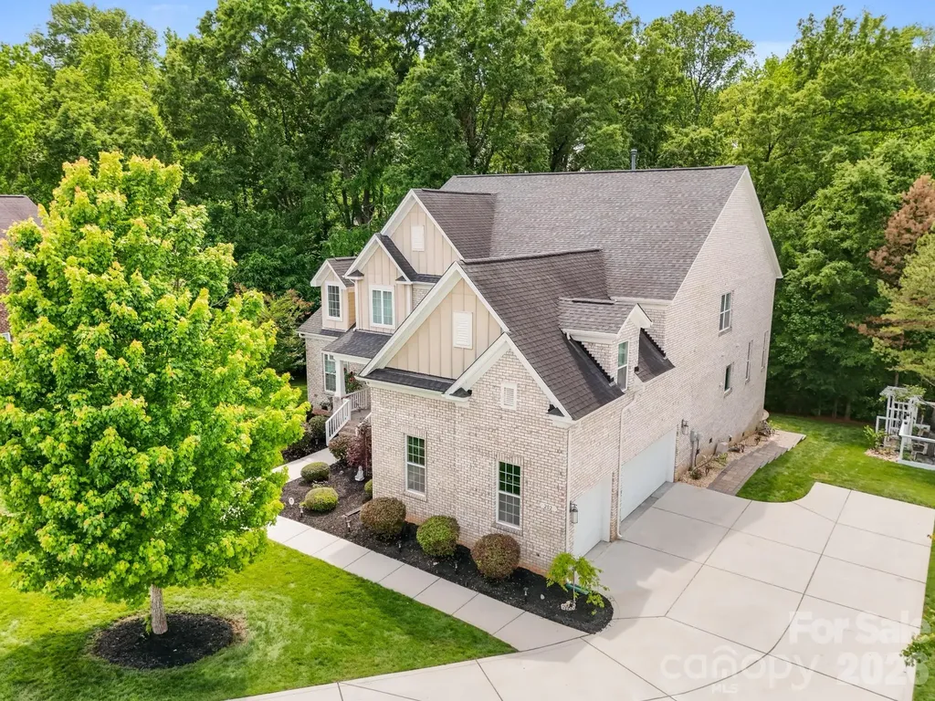 202 Tallow Tree Court Waxhaw NC 28173
