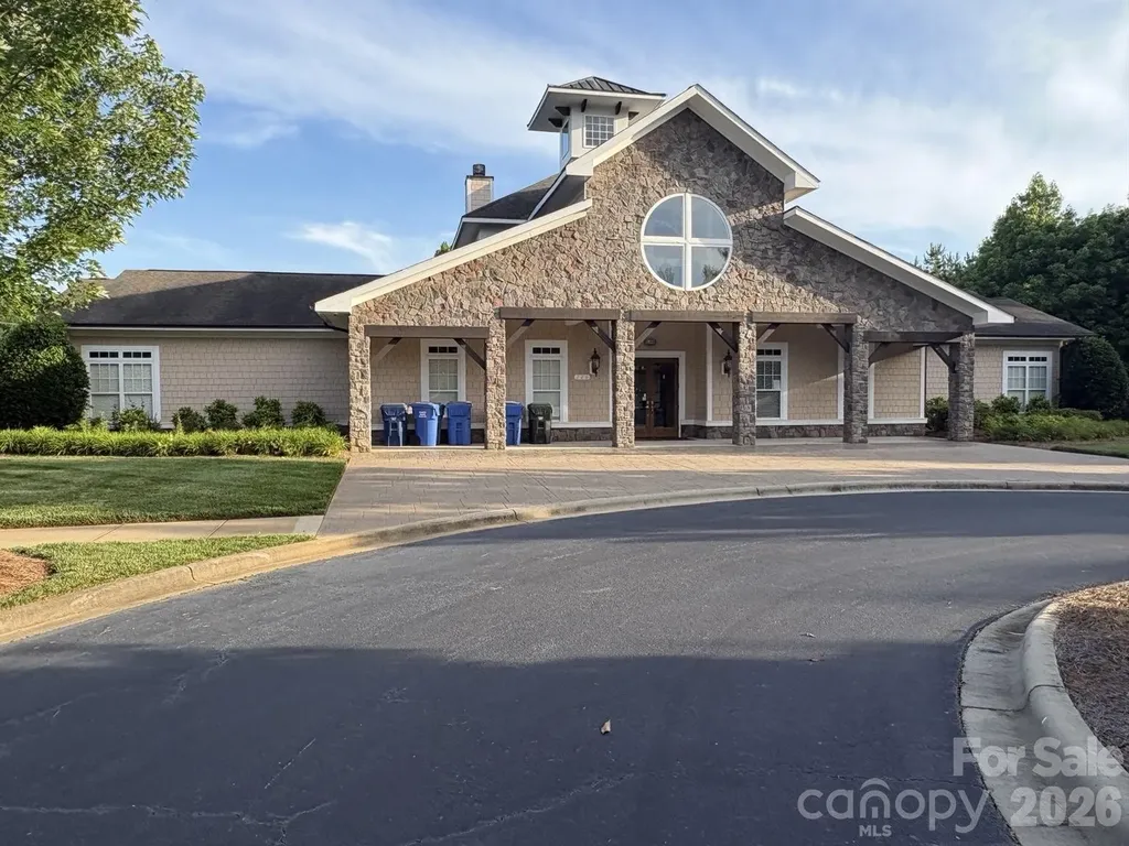 202 Tallow Tree Court Waxhaw NC 28173