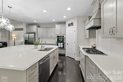 202 Tallow Tree Court Waxhaw NC 28173