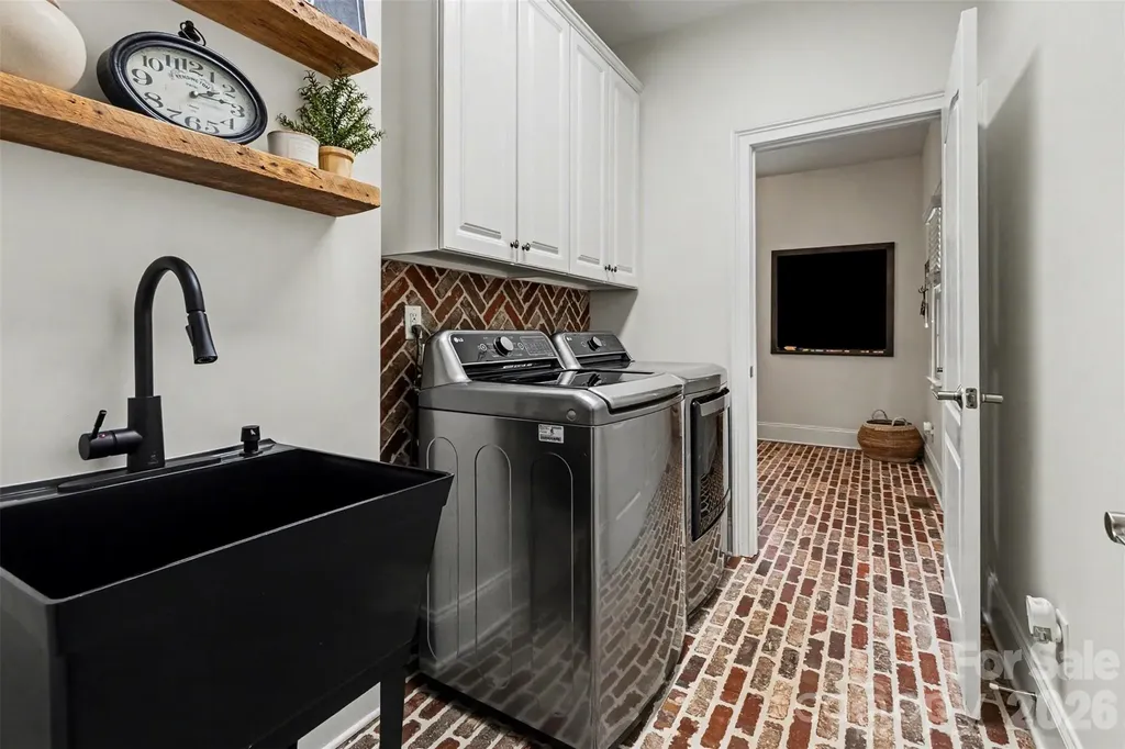 1022 Lake Forest Drive Weddington NC 28104