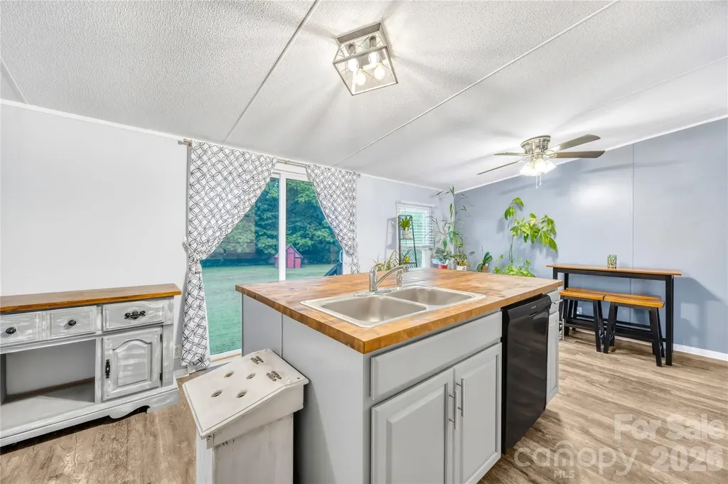139 Gayle Drive Troutman NC 28166