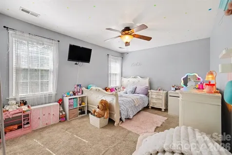 2056 Redberry Lane Conover NC 28613
