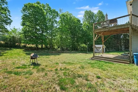 2056 Redberry Lane Conover NC 28613