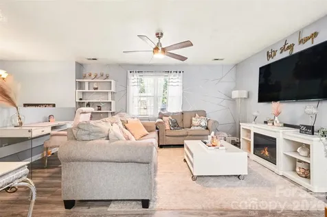 2056 Redberry Lane Conover NC 28613