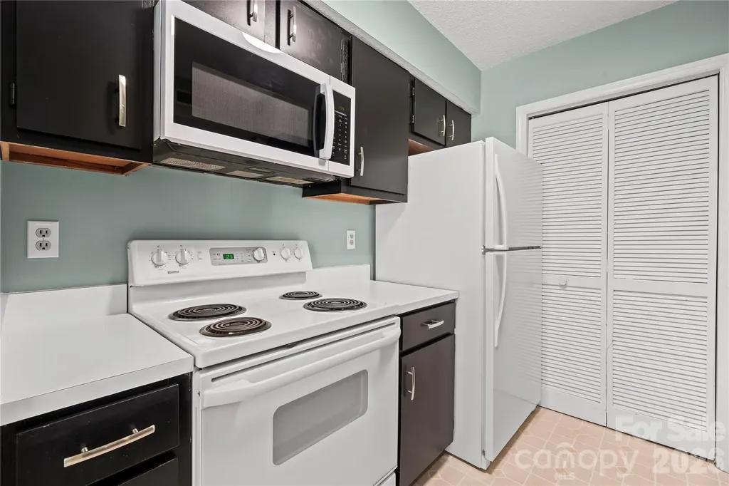11066 Harrowfield Road Charlotte NC 28226