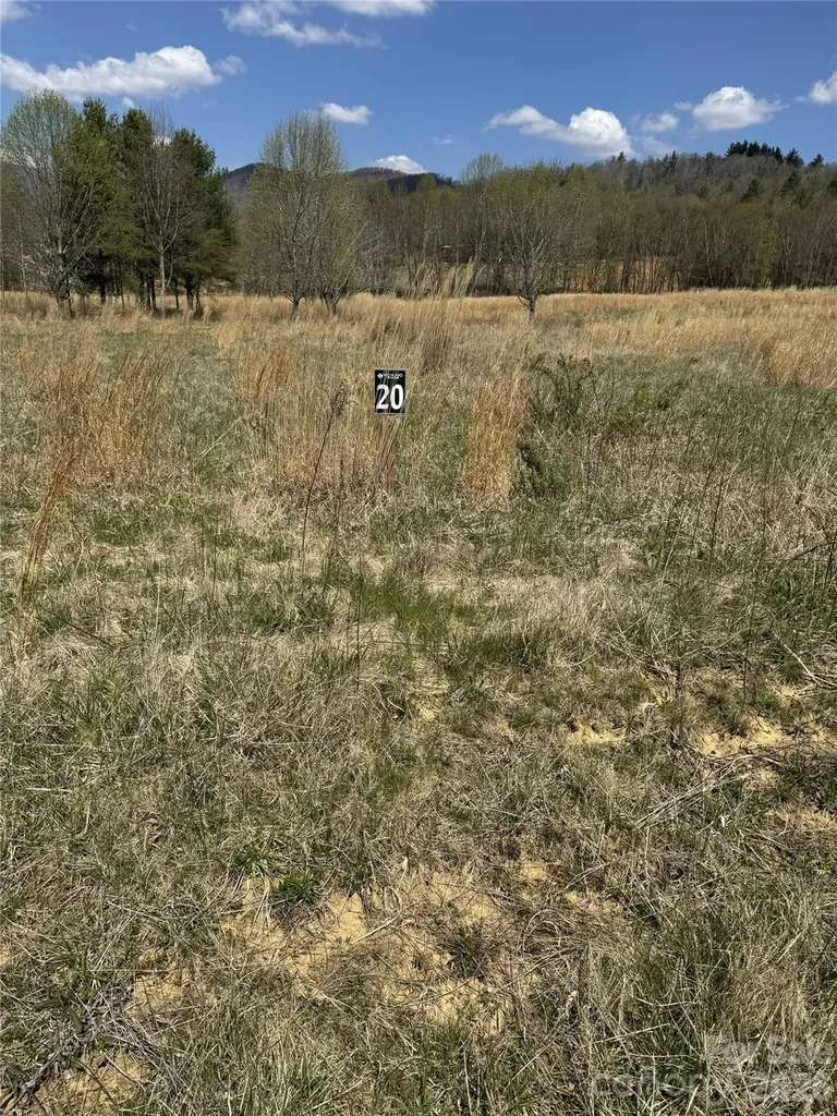 Tbd Highland River Parkway Newland NC 28657