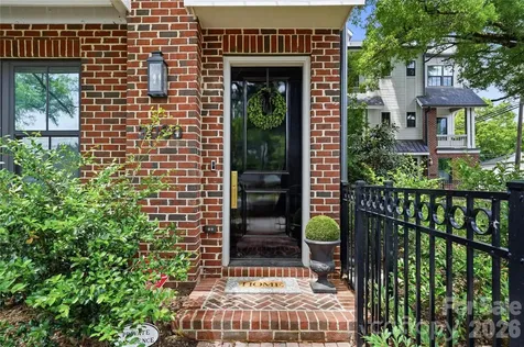 3060 Selwyn Avenue Charlotte NC 28209