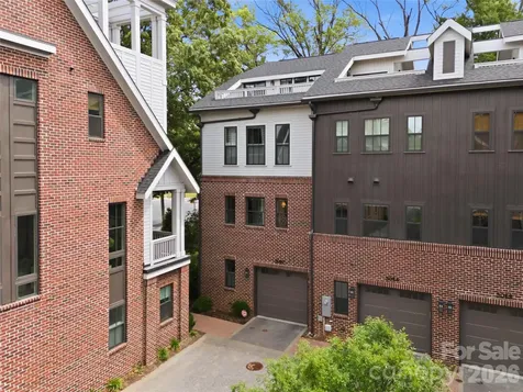 3060 Selwyn Avenue Charlotte NC 28209