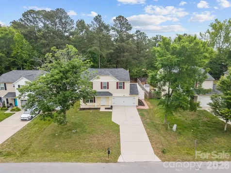 2010 E Park Drive Lancaster SC 29720