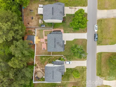 2010 E Park Drive Lancaster SC 29720