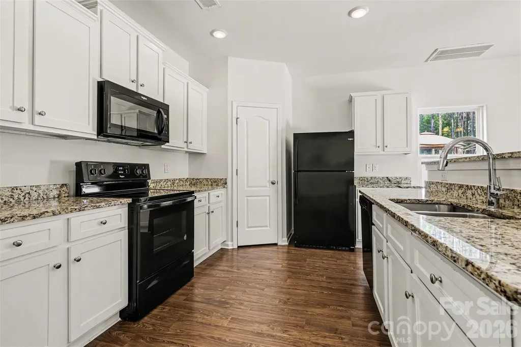 6414 Jerimoth Drive Charlotte NC 28215