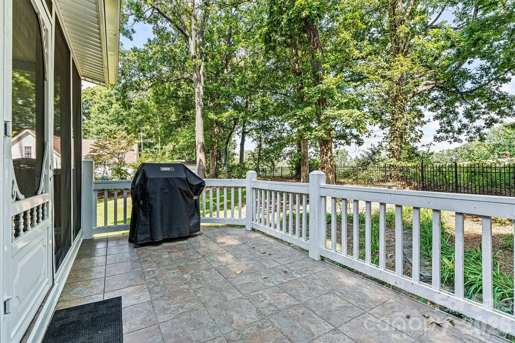 7538 Golf Course Drive S Denver NC 28037
