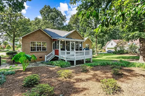 7538 Golf Course Drive S Denver NC 28037