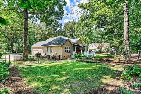 7538 Golf Course Drive S Denver NC 28037