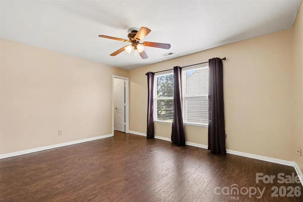 3425 Pikes Peak Drive Gastonia NC 28052
