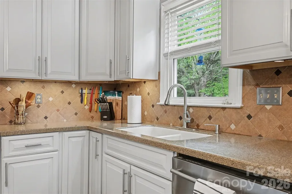 8910 Castlebay Drive Charlotte NC 28277