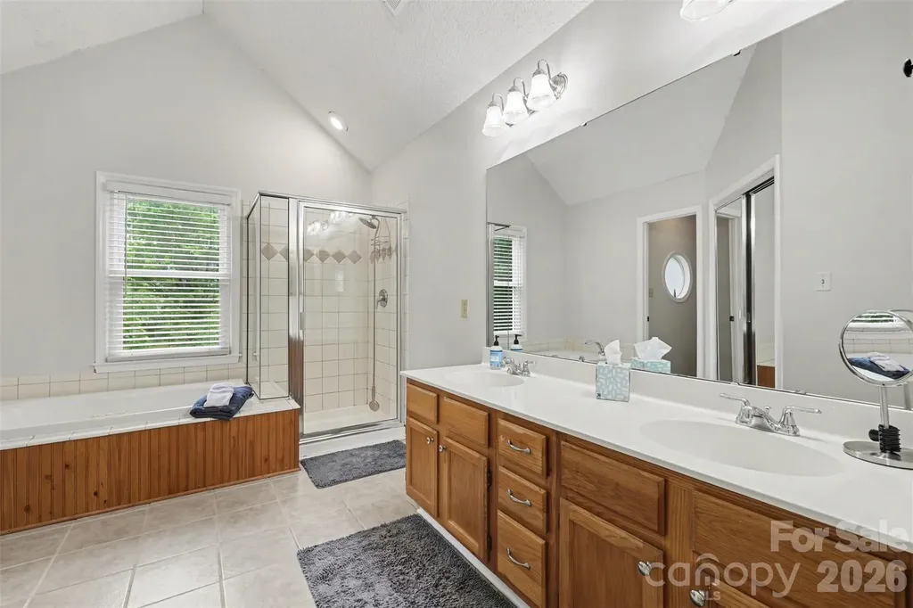 8910 Castlebay Drive Charlotte NC 28277
